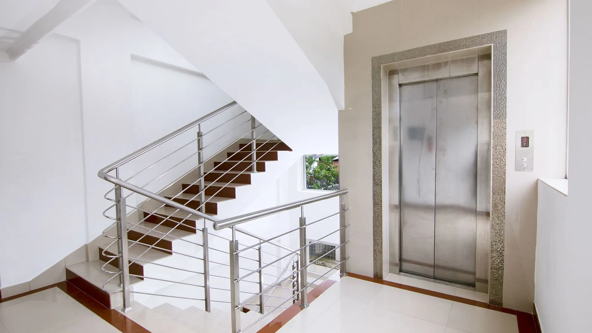 Hotel Treebo Center Point Kochi